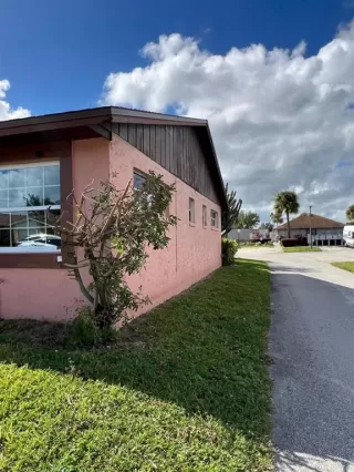 Photo #5: S5141824 Listing 