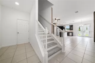 Photo #5: S5142015 Listing 