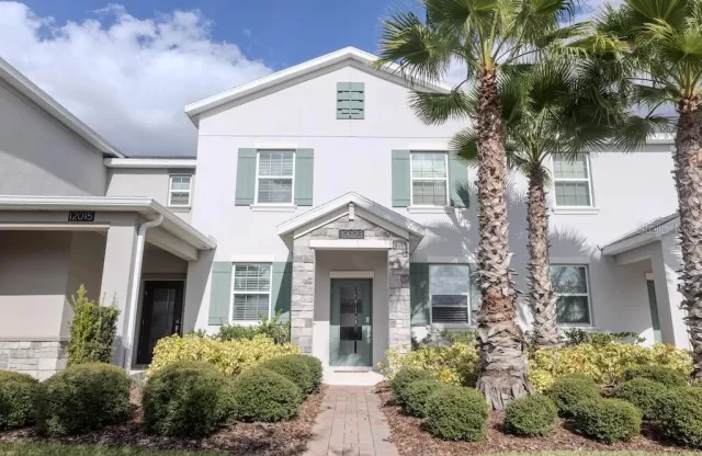 MLS: S5142038 Condo For Sale