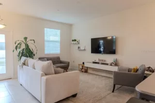 Photo #1: S5142038 Listing 