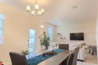 Photo #2: S5142038 Listing 