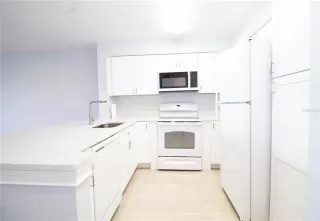 Photo #3: S5142057 Listing 