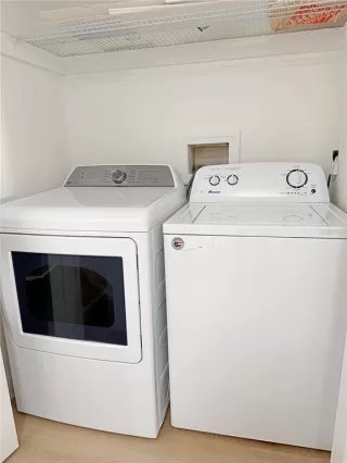 Photo #6: S5142125 Listing