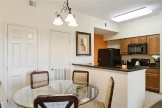 Photo #6: S5142138 Listing 