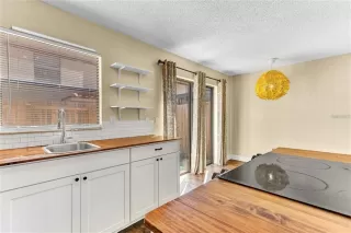 Photo #5: S5142171 Listing 