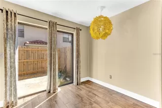 Photo #6: S5142171 Listing 