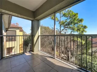 Photo #3: S5142227 Listing