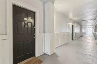 Photo #1: S5142280 Listing