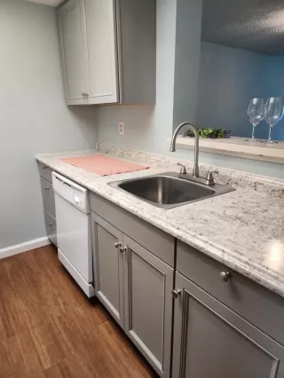 Photo #2: S5142377 Listing