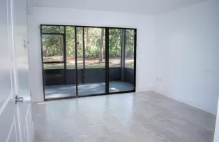 Photo #6: S5142403 Listing