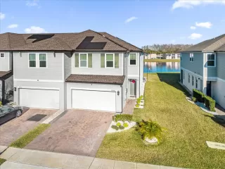 Photo #2: S5142706 Listing