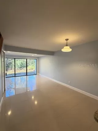 Photo #5: S5142874 Listing 