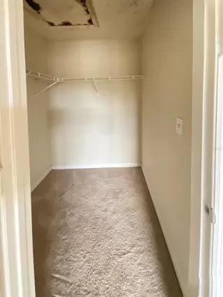 Photo #6: S5142991 Listing