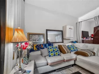 Photo #4: S5143177 Listing 