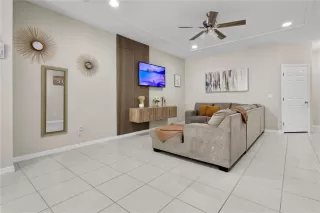 Photo #2: S5143436 Listing 