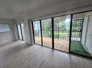 Photo #5: S5143454 Listing