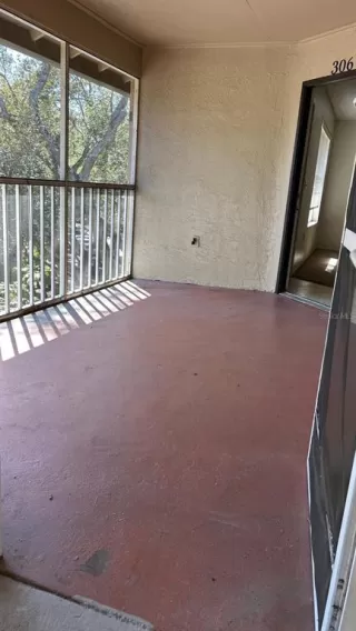 Photo #4: S5143587 Listing 