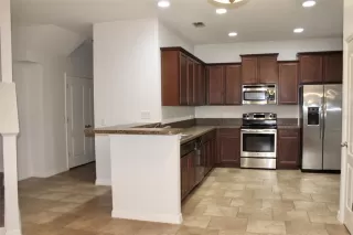 Photo #2: S5143596 Listing 