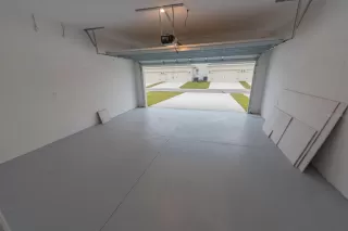 Photo #4: S5143758 Listing