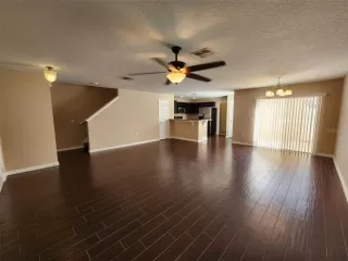 Photo #6: S5143789 Listing 