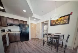 Photo #2: S5143894 Listing