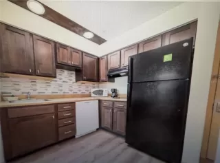 Photo #3: S5143894 Listing