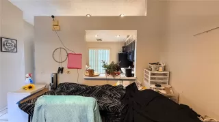 Photo #6: S5144156 Listing