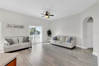 Photo #3: S5144225 Listing 