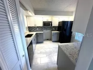 Photo #2: S5144266 Listing