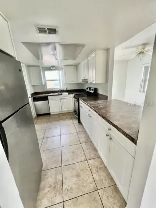 Photo #4: S5144316 Listing 