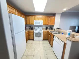 Photo #4: S5144420 Listing