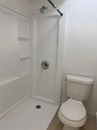 Photo #4: S5144445 Listing