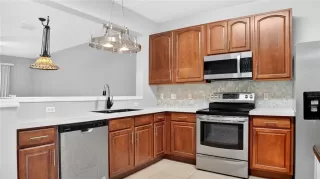 Photo #3: S5144547 Listing 