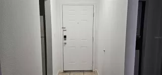 Photo #6: S5144589 Listing