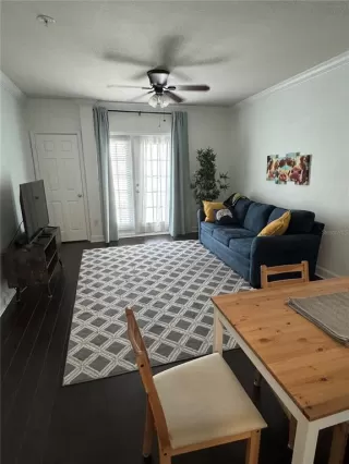 Photo #6: S5144812 Listing