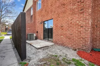 Photo #3: S5144971 Listing 