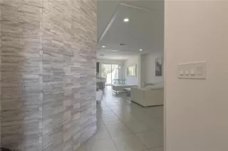 Photo #3: S5144991 Listing 