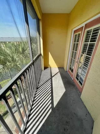 Photo #4: S5145485 Listing