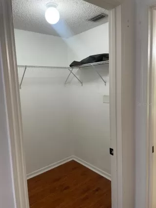 Photo #6: S5145485 Listing