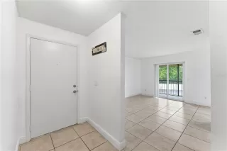 Photo #5: S5145706 Listing 