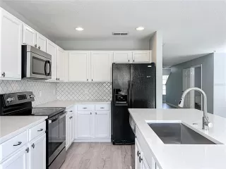 Photo #5: S5145819 Listing 