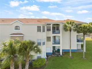 Photo #5: S5145872 Listing