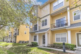 Photo #1: S5145888 Listing 