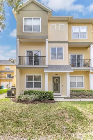 Photo #4: S5145888 Listing 