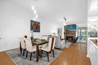 Photo #4: S5145891 Listing