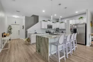 Photo #6: S5145918 Listing 