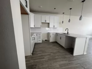 Photo #4: S5145927 Listing 