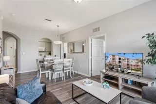 Photo #5: S5146137 Listing 