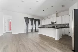 Photo #2: S5146139 Listing 