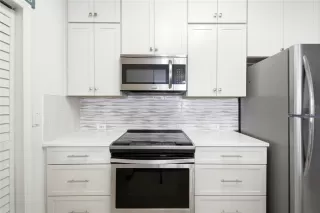 Photo #5: S5146232 Listing 